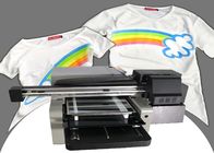 USB3.0 Cmykw متعدد الألوان الأشعة فوق البنفسجية آلة الطباعة المسطحة تي شيرت الملابس القماش الألياف الرقمية باستخدام